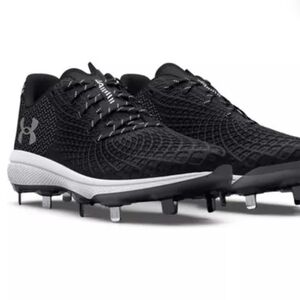 NWOT UNDER ARMOUR Womens Glyde 2.0 Mt TPU. Softball. SIZE 7